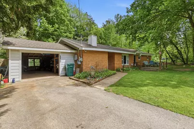 2205 S Broadway Street, Hastings, MI 49058 - Photo 2
