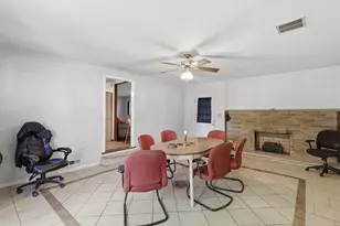 2205 S Broadway St, Hastings, MI 49058 - Photo 8
