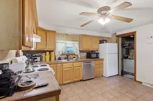 2205 S Broadway St, Hastings, MI 49058 - Photo 12