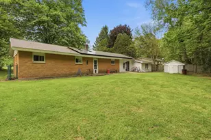 2205 S Broadway St, Hastings, MI 49058 - Photo 26