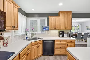 6908 Club House Dr E, Canadian Lakes, MI 49346 - Photo 24