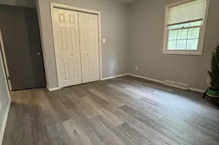30417 US-12, Niles, MI 49120 - Photo 12