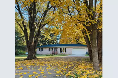 30417 Us-12, Niles, MI 49120 - Photo 1