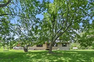 1691 N Michigan Rd, Eaton Rapids, MI 48827 - Photo 32