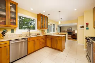 2228 Delaware Dr, Ann Arbor, MI 48103 - Photo 22