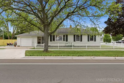 510 Van Raalte Avenue, Holland, MI 49423 - Photo 1