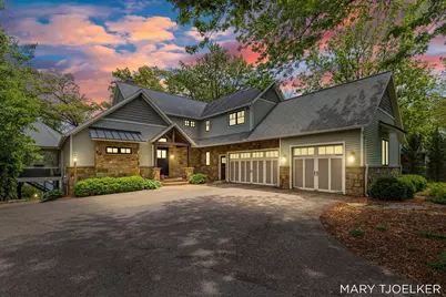 3516 Goodwood Drive SE, Grand Rapids, MI 49546 - Photo 1