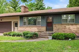 2757 Vassar Dr SE, Grand Rapids, MI 49506 - Photo 28