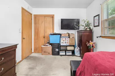 2757 Vassar Drive SE, Grand Rapids, MI 49506 - Photo 20