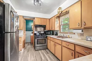 2757 Vassar Dr SE, Grand Rapids, MI 49506 - Photo 4
