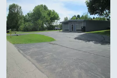 5782 James Drive, Stevensville, MI 49127 - Photo 4