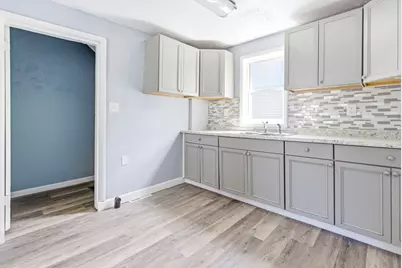 786 Buss Avenue, Benton Harbor, MI 49022 - Photo 16