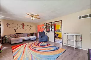 2108 Allan St, Adrian, MI 49221 - Photo 4