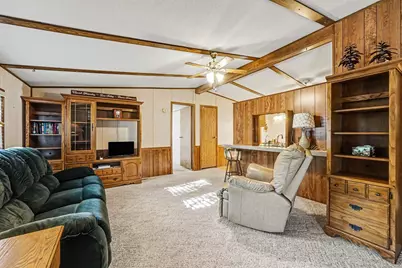 611 Connie Avenue, Fremont, MI 49412 - Photo 8