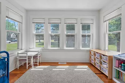 398 W Napier Avenue, Benton Harbor, MI 49022 - Photo 10