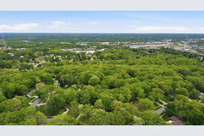 2433 Glen Valley Drive NW, Grand Rapids, MI 49544 - Photo 32