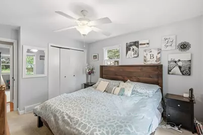 2433 Glen Valley Drive NW, Grand Rapids, MI 49544 - Photo 16