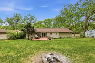 2433 Glen Valley Dr NW, Grand Rapids, MI 49544 - Photo 26