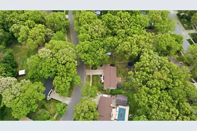 2433 Glen Valley Drive NW, Grand Rapids, MI 49544 - Photo 36