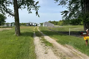 4249 W 80th St, Fremont, MI 49412 - Photo 4