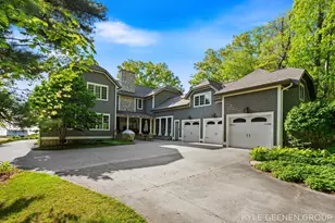 2817 Lakeshore Dr, Fennville, MI 49408 - Photo 4