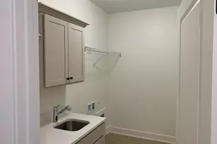 6557 Ravine Pt Dr NE, Rockford, MI 49341 - Photo 6