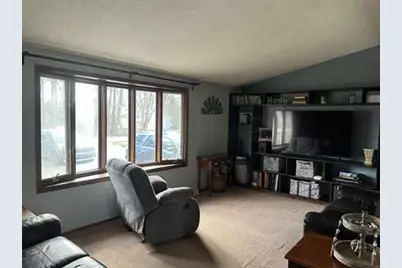5036 Onway Drive, Ottawa Lake, MI 49267 - Photo 8