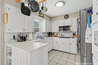 3421 Senora Avenue SE, Grand Rapids, MI 49508 - Photo 8