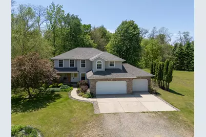 1042 Hunter Ridge, Battle Creek, MI 49017 - Photo 1