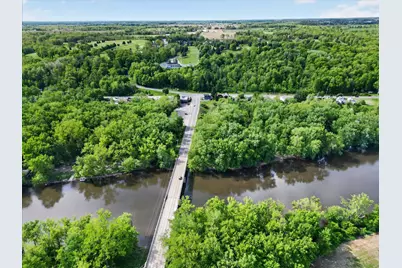 1387 E Riverside Drive, Ionia, MI 48846 - Photo 24