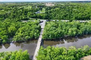 1387 E Riverside Dr, Ionia, MI 48846 - Photo 24