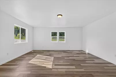 1387 E Riverside Drive, Ionia, MI 48846 - Photo 32