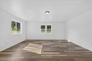 1387 E Riverside Dr, Ionia, MI 48846 - Photo 32