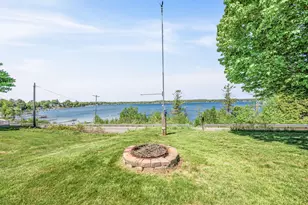 19454 E Chippewa Lake Dr, Chippewa Lake, MI 49320 - Photo 4
