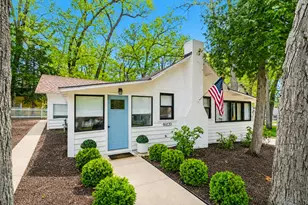 46120 Royal Ave, New Buffalo, MI 49117 - Photo 1