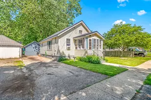 142 Cynthia St, Bronson, MI 49028 - Photo 2