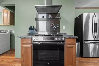 142 Cynthia Street, Bronson, MI 49028 - Photo 8