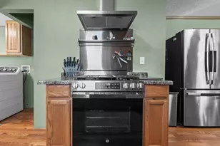 142 Cynthia St, Bronson, MI 49028 - Photo 8