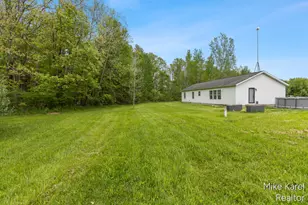 13309 Wabasis Ave NE, Cedar Springs, MI 49319 - Photo 24