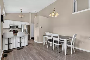 11660 Maggie Ct NE, Rockford, MI 49341 - Photo 14