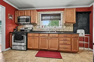 2402 S 3rd St, Niles, MI 49120 - Photo 8