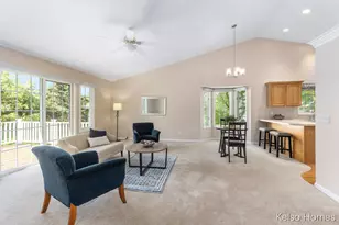 2009 Bryceway Ct NE, Grand Rapids, MI 49505 - Photo 4