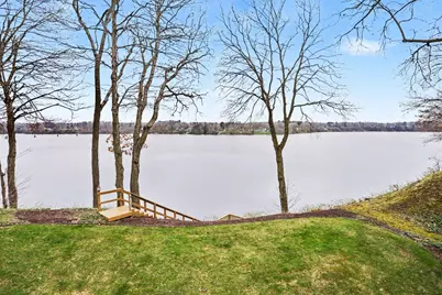 9895 Lakeview Drive, Berrien Springs, MI 49103 - Photo 14