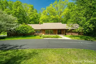 10225 River Shore Dr, Caledonia, MI 49316 - Photo 4