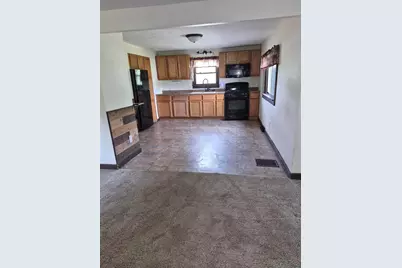 17125 Tyrone Avenue, Kent City, MI 49330 - Photo 10