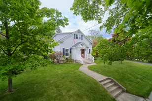 513 Oak St, Manistee, MI 49660 - Photo 2