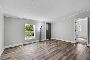 315 Elm St, East Jordan, MI 49727 - Photo 10