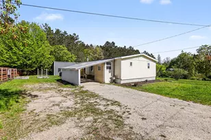 315 Elm St, East Jordan, MI 49727 - Photo 24