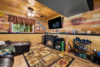 32 W Averill Street, Sparta, MI 49345 - Photo 24