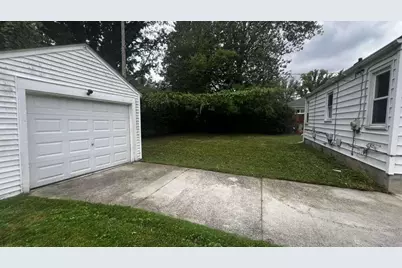 20690 California Street, Saint Clair Shores, MI 48080 - Photo 14